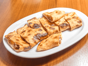 Dönerli Kaşarlı Pide